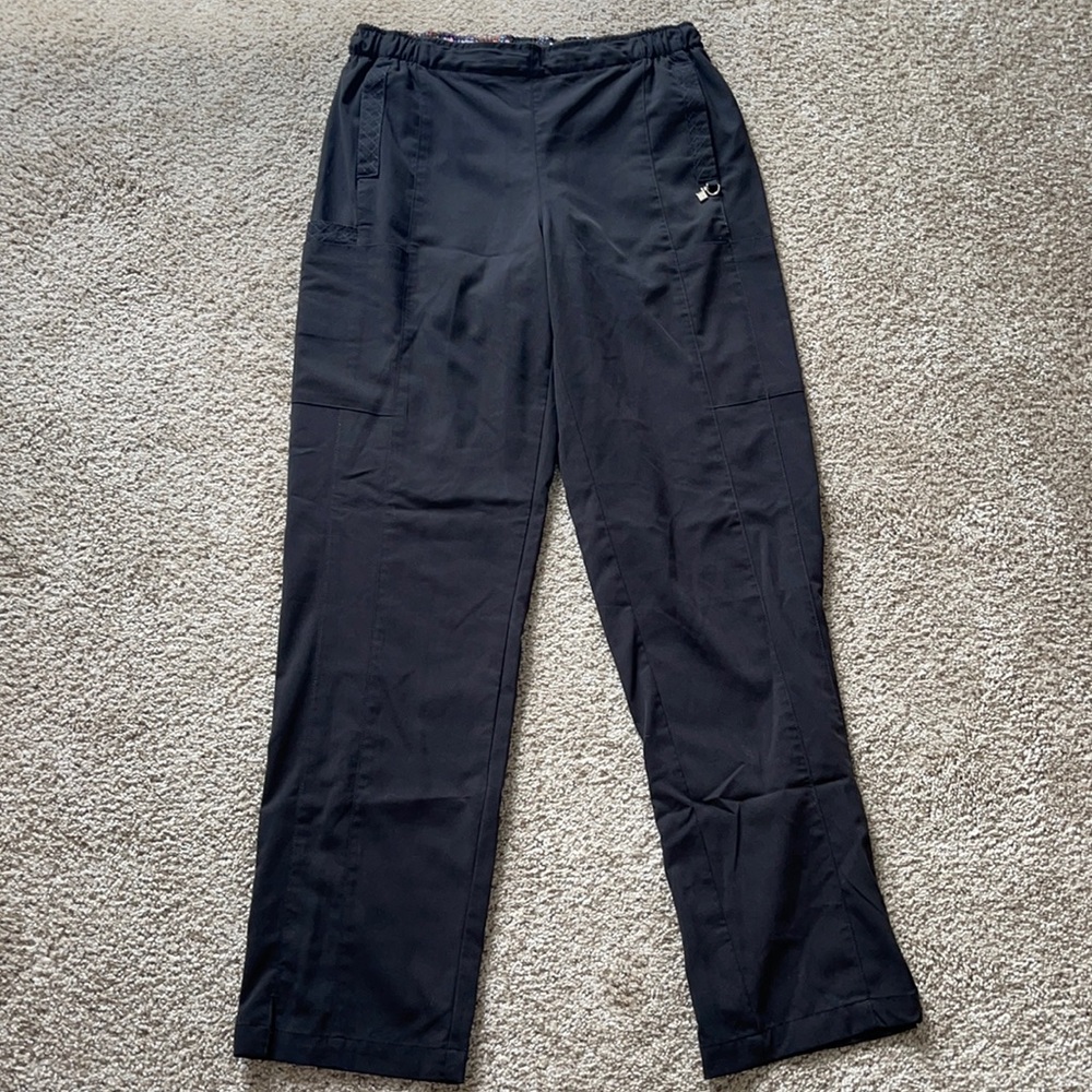 Women’s Vera Bradley Scrub Pants